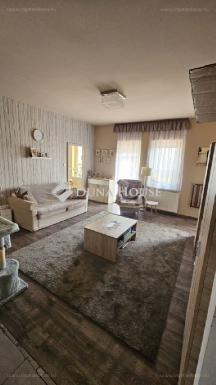 Lakás · 3 hálószoba · 96 m² · 59.000.000 Ft