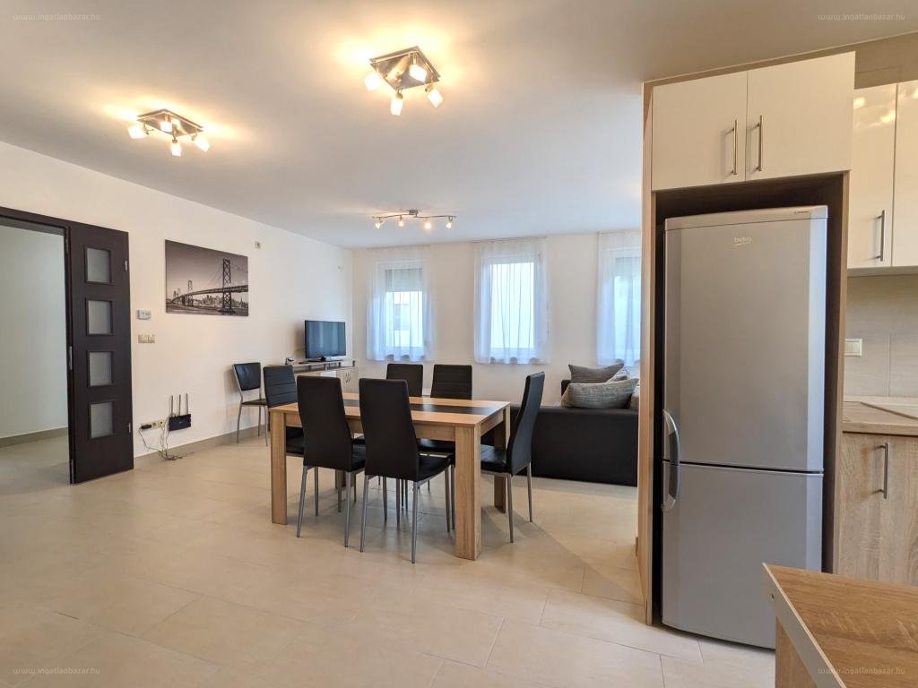 Lakás · 4 hálószoba · 91 m² · 119.900.000 Ft