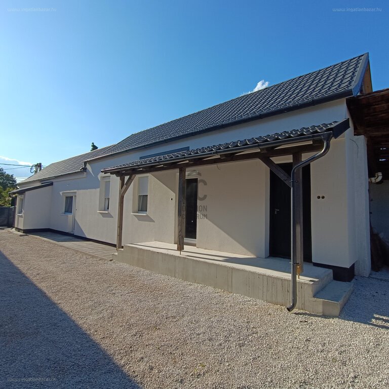 3 bed · 75m² · Családi ház · 37.900.000 ft