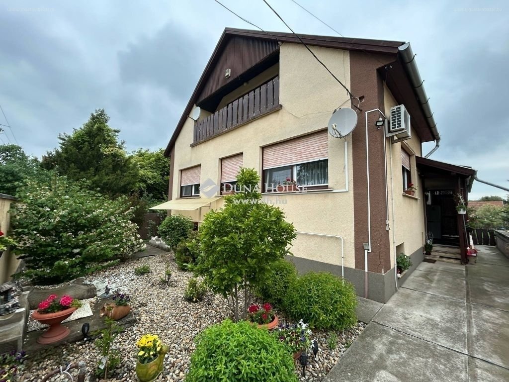 6 bed · 290m² · Ház · 95.000.000 ft