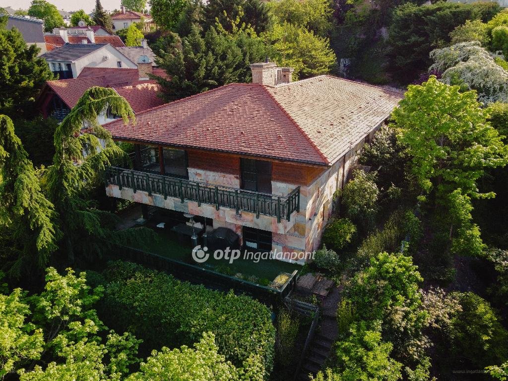 8 bed · 497m² · Családi ház · 759.000.000 ft