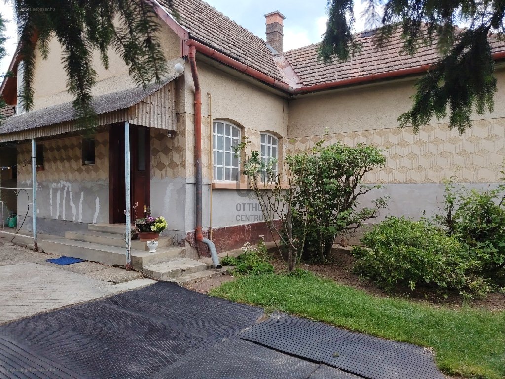 3 bed · 100m² · Családi ház · 67.500.000 ft