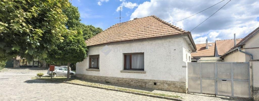 4 bed · 142m² · Családi ház · 79.900.000 ft