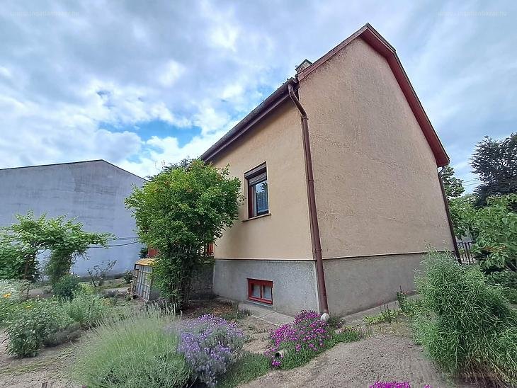 4 bed · 150m² · Családi ház · 139.900.000 ft