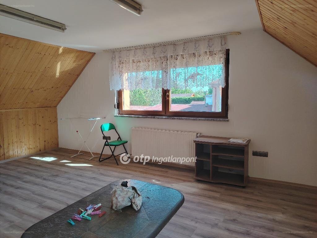 Ház · 5 hálószoba · 240 m² · 115.000.000 Ft