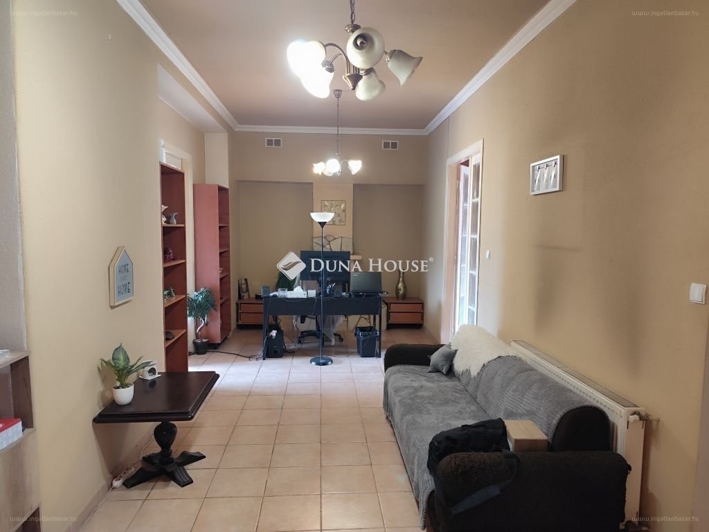 5 bed · 117m² · Lakás · 110.000.000 ft