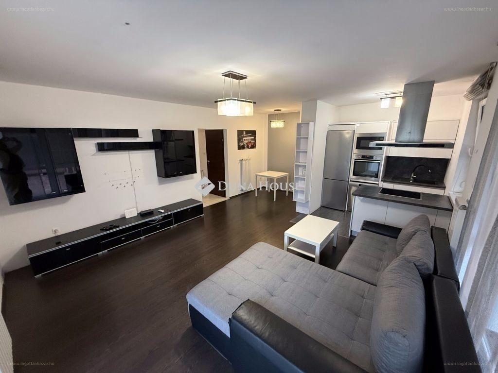 Lakás · 2 hálószoba · 80 m² · 119.000.000 Ft
