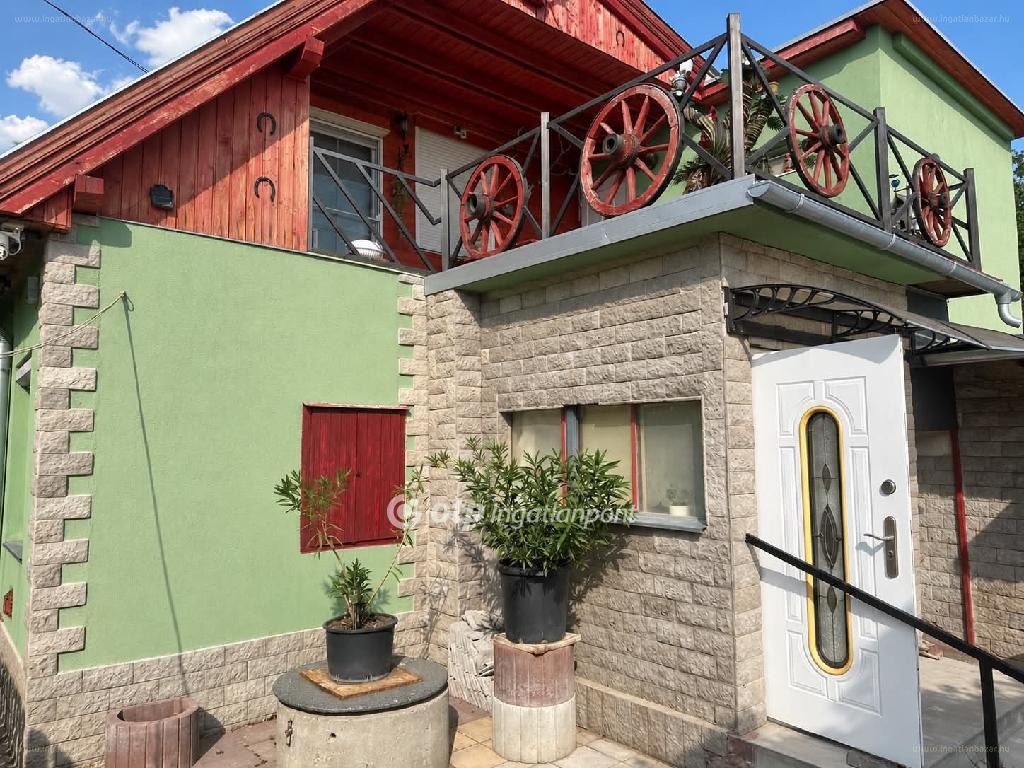 4 bed · 202m² · Családi ház · 100.000.000 ft
