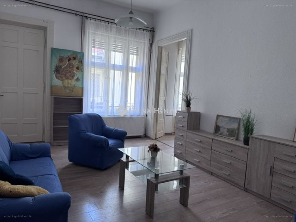 Lakás · 2 hálószoba · 74 m² · 96.900.000 Ft