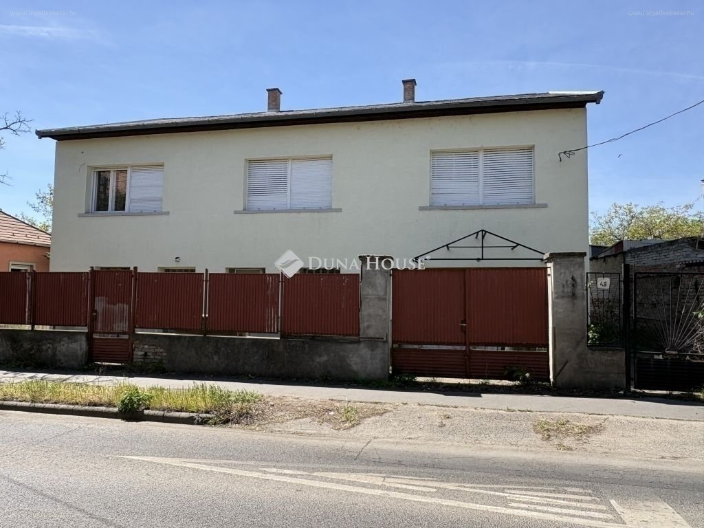 7 bed · 254m² · Családi ház · 119.900.000 ft