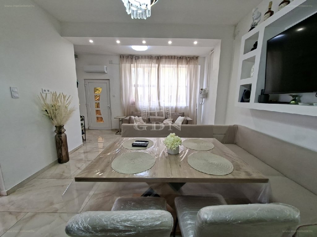 5 bed · 160m² · Ház · 129.900.000 ft