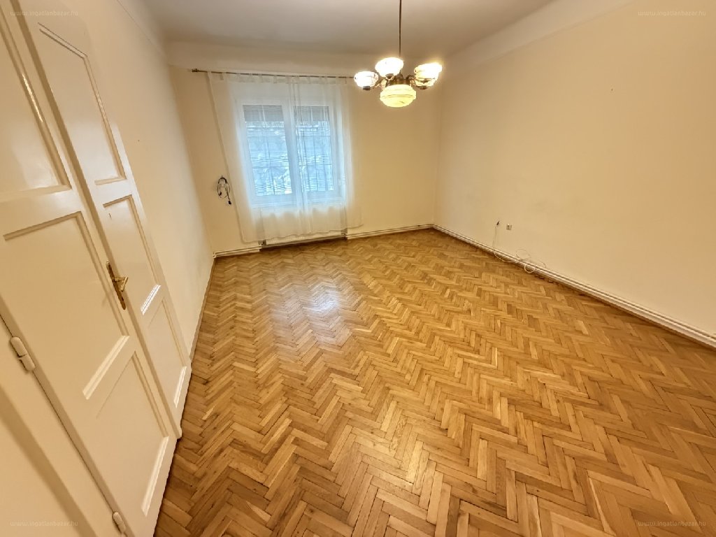 Belváros, Kaposvár, ingatlan, kiadó, lakás, 112 m2