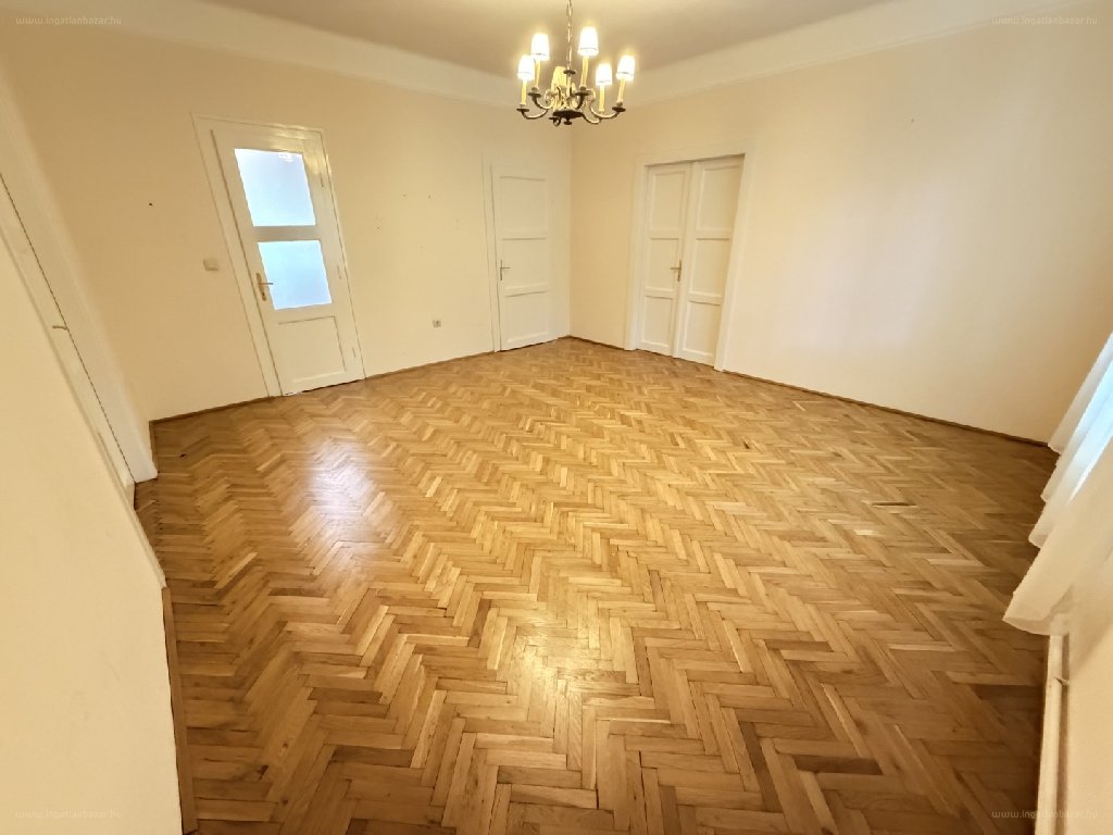 Belváros, Kaposvár, ingatlan, kiadó, lakás, 112 m2