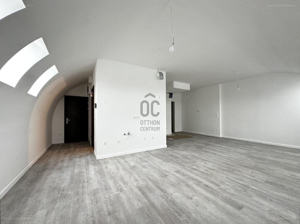 Lakás · 8 hálószoba · 246 m² · 275.000.000 Ft