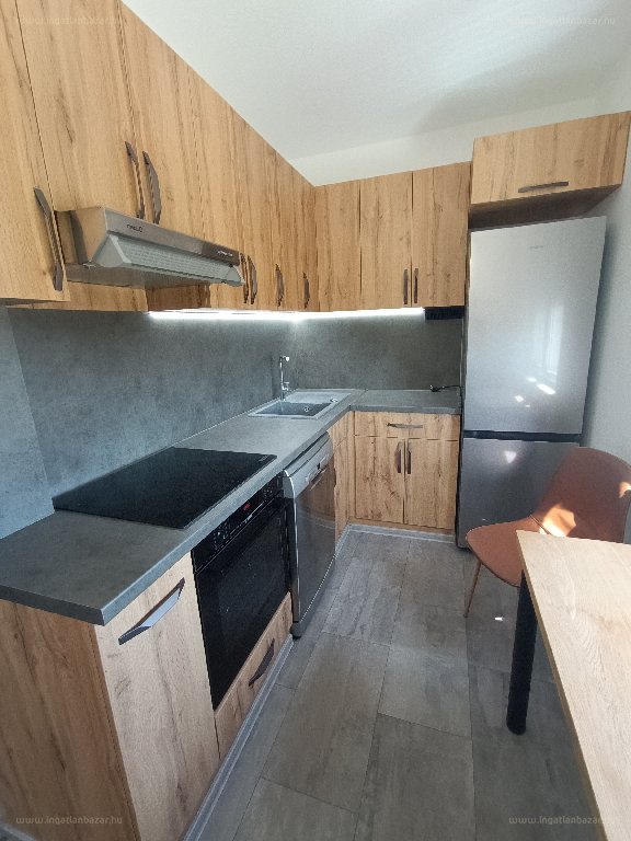 3 bed · 64m² · Lakás · 65.900.000 ft