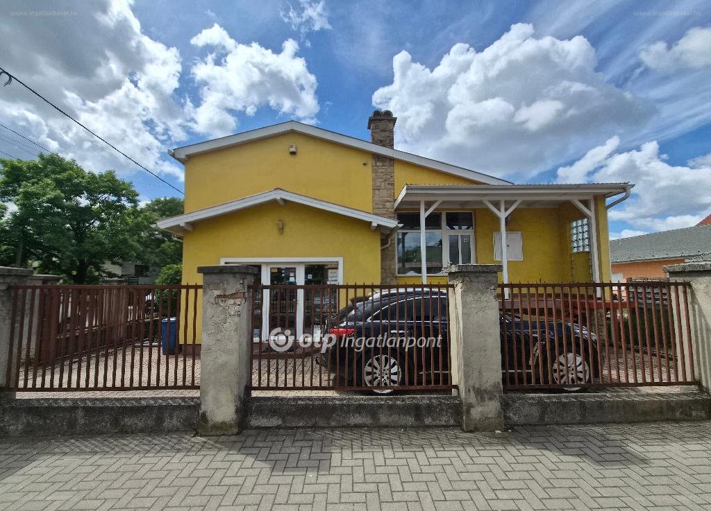 Ház · 3 hálószoba · 139 m² · 139.000.000 Ft