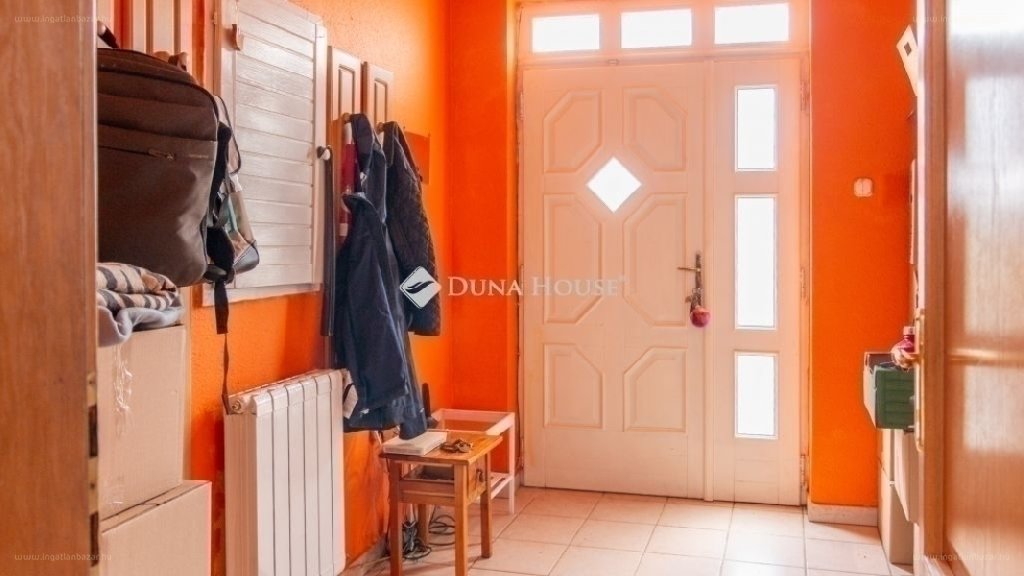 6 bed · 196m² · Családi ház · 125.000.000 ft