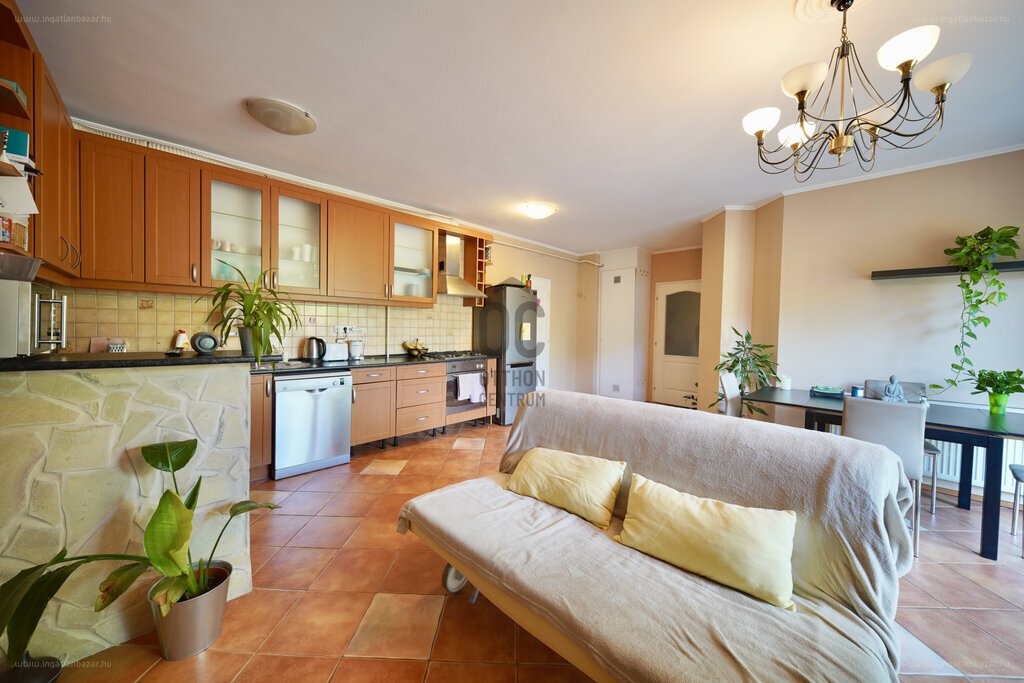 3 bed · 69m² · Lakás · 95.000.000 ft