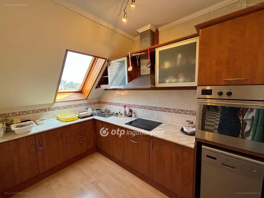 Lakás · 2 hálószoba · 131 m² · 34.000.000 Ft