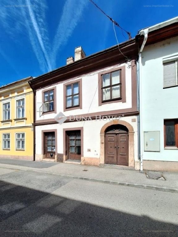 4 bed · 173m² · Lakás · 89.000.000 ft
