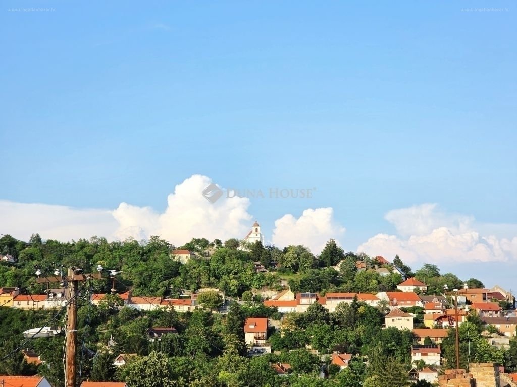 Lakás · 4 hálószoba · 178 m² · 89.900.000 Ft