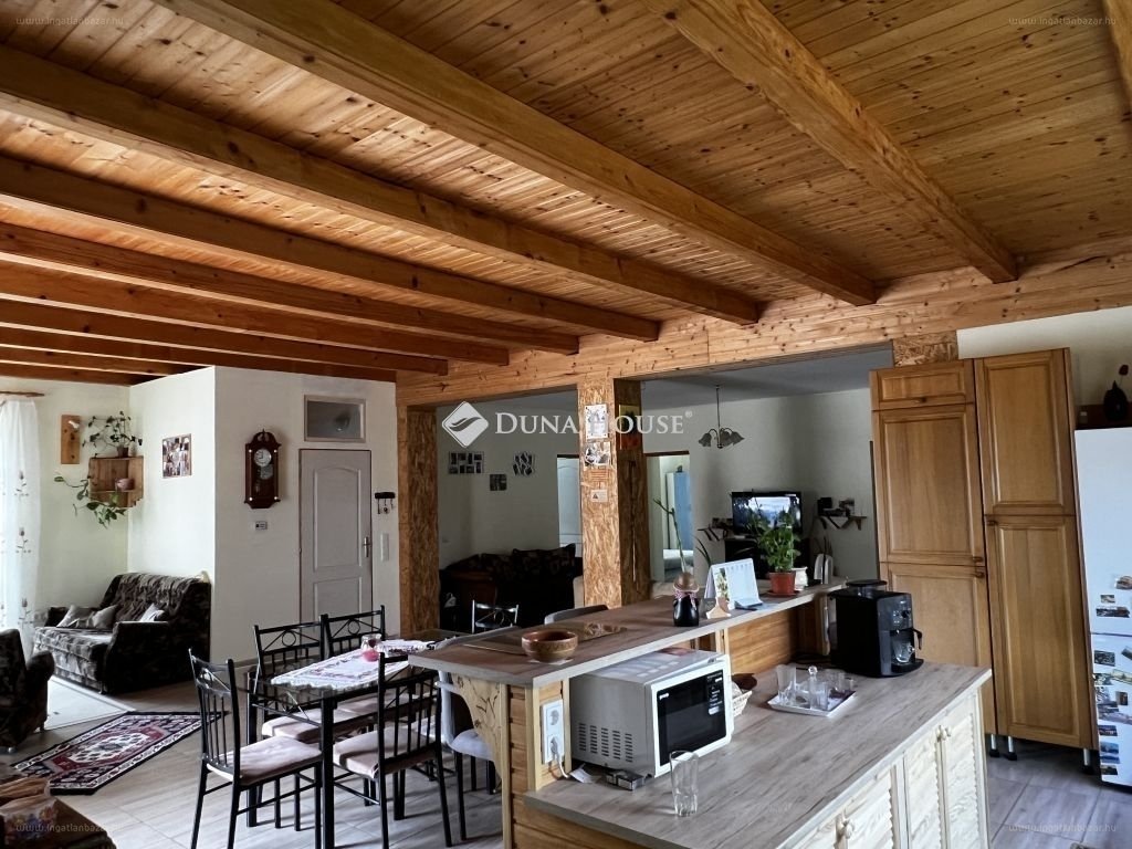 Ház · 5 hálószoba · 183 m² · 65.500.000 Ft