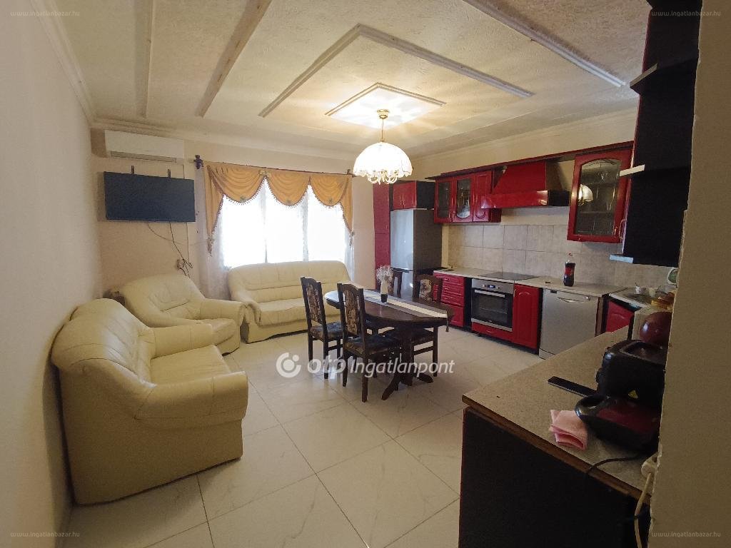 3 bed · 130m² · Ház · 28.500.000 ft