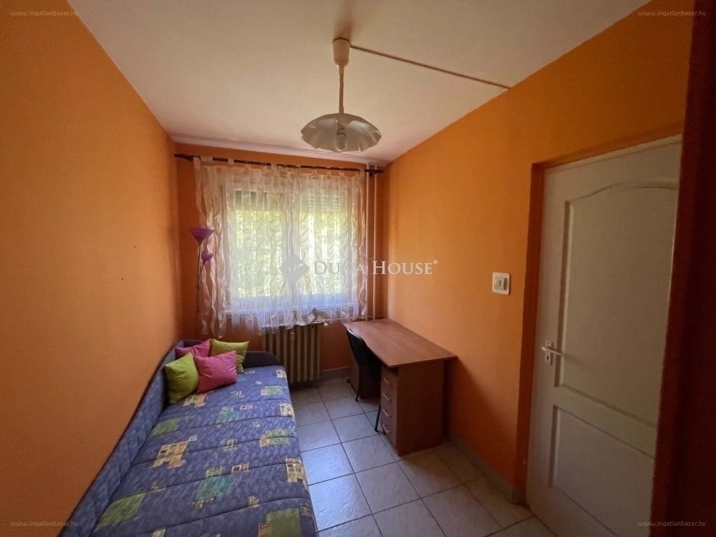 Lakás · 4 hálószoba · 72 m² · 59.905.000 Ft