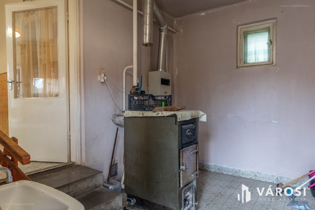 3 bed · 180m² · Családi ház · 36.000.000 ft