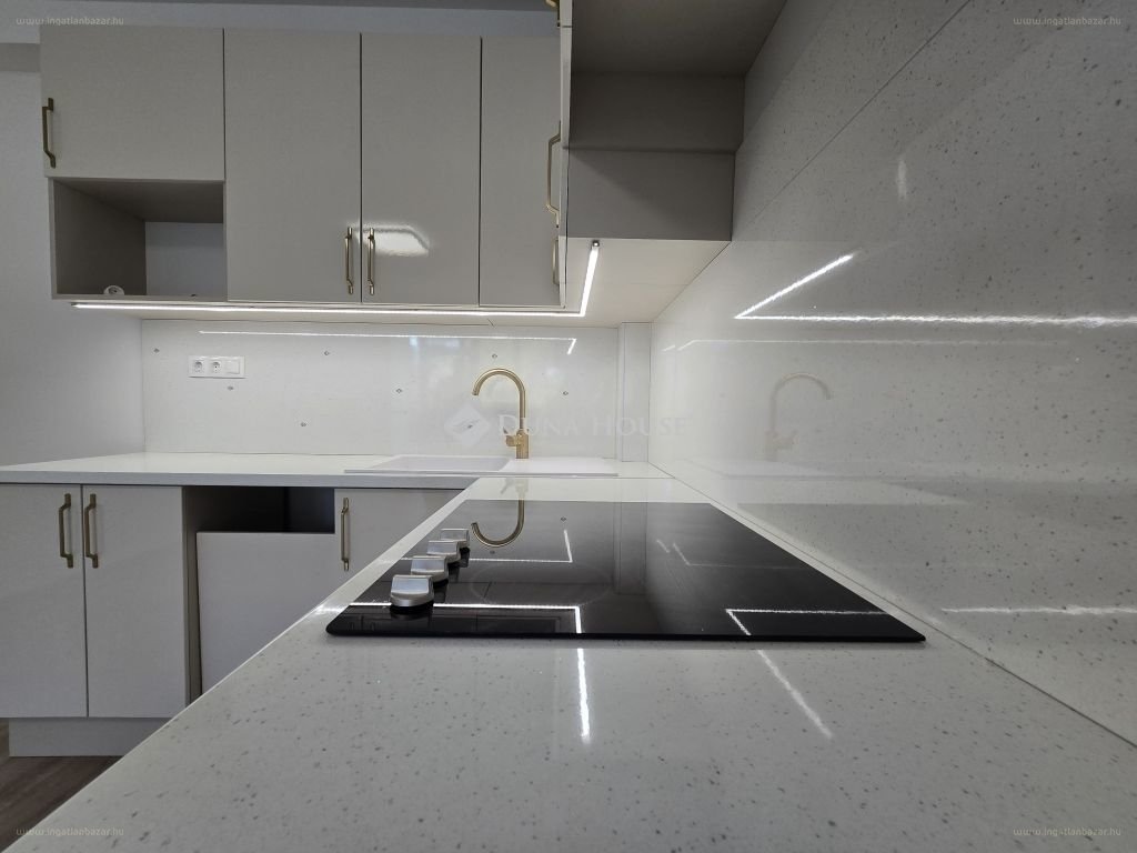 3 bed · 47m² · Lakás · 47.900.000 ft