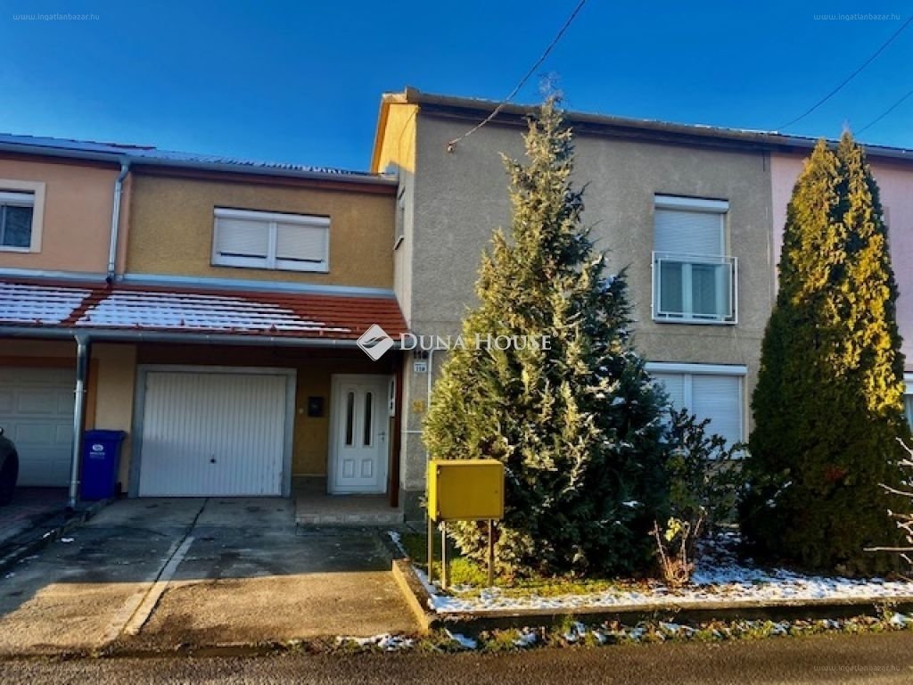 Ház · 4 hálószoba · 160 m² · 57.000.000 Ft