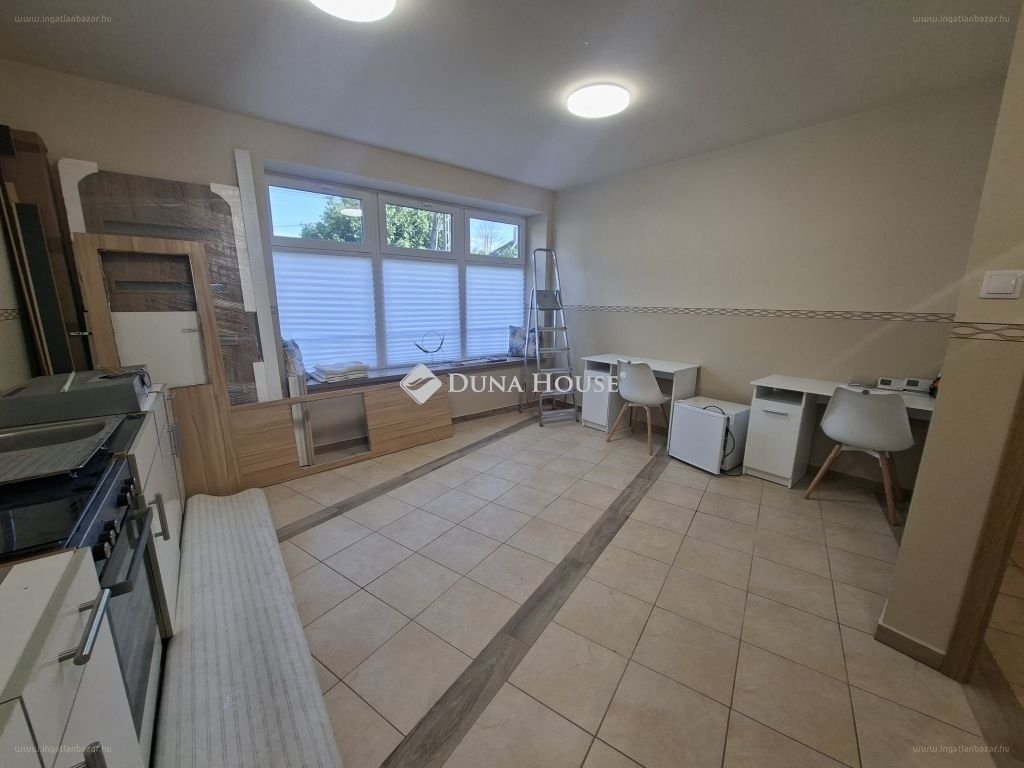 Lakás · 3 hálószoba · 106 m² · 84.900.000 Ft