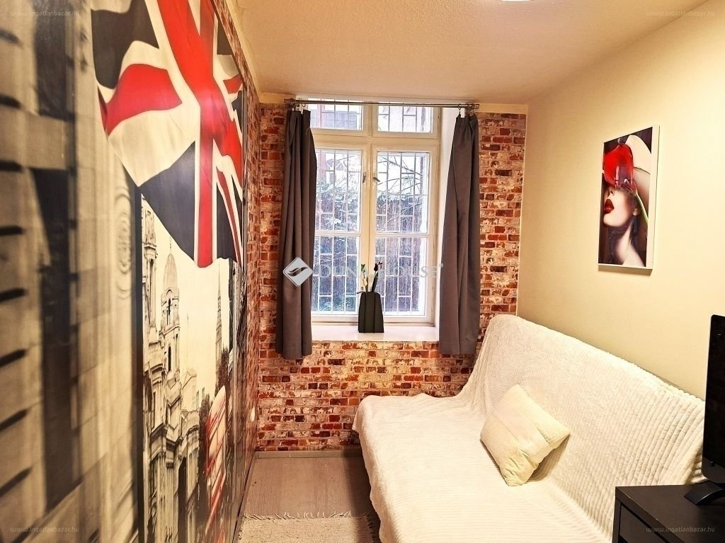 Lakás · 5 hálószoba · 42 m² · 67.000.000 Ft