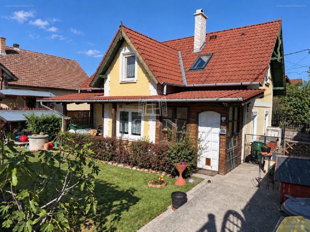 Ház · 5 hálószoba · 130 m² · 147.990.000 Ft