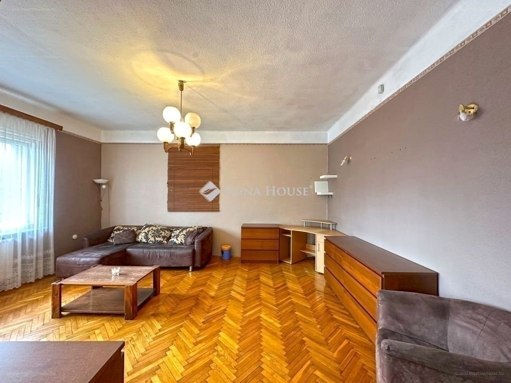 Ház · 5 hálószoba · 160 m² · 110.000.000 Ft
