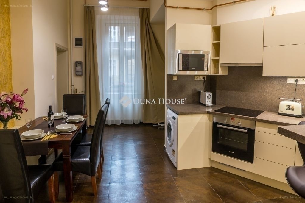 Lakás · 3 hálószoba · 91 m² · 112.000.000 Ft