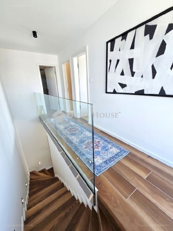 4 bed · 106m² · Lakás · 199.900.000 ft