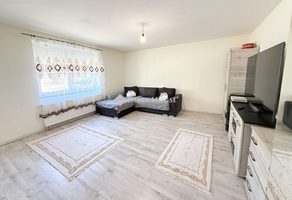 3 bed · 190m² · Családi ház · 99.000.000 ft
