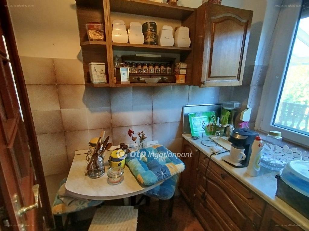 6 bed · 280m² · Ház · 80.000.000 ft