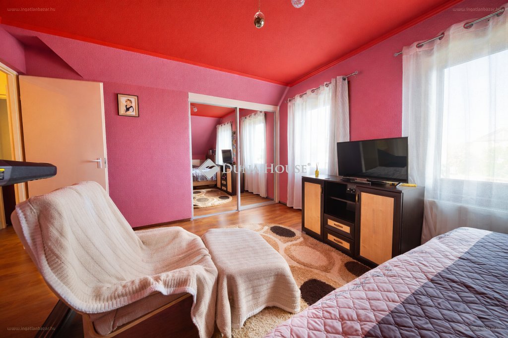 4 bed · 100m² · Családi ház · 156.900.000 ft