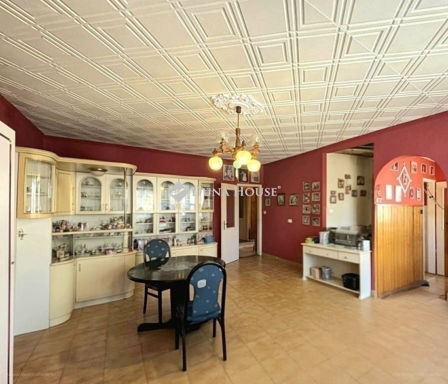 5 bed · 188m² · Családi ház · 84.900.000 ft