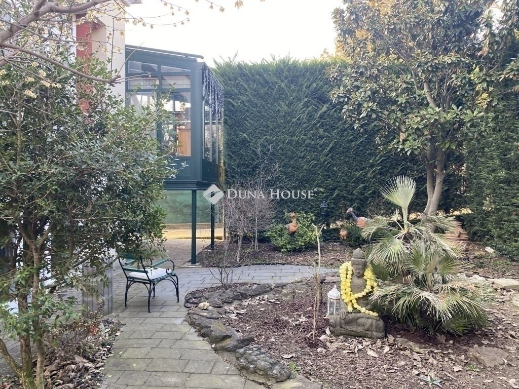 5 bed · 250m² · Ház · 229.000.000 ft