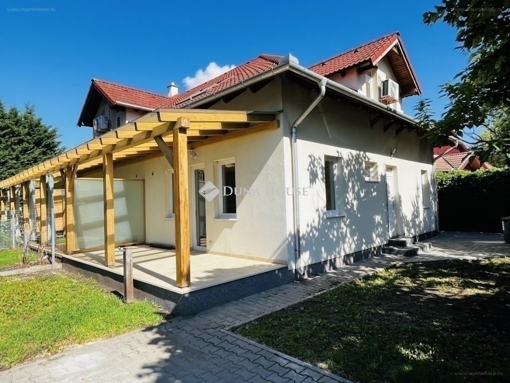 4 bed · 93m² · Lakás · 88.900.000 ft
