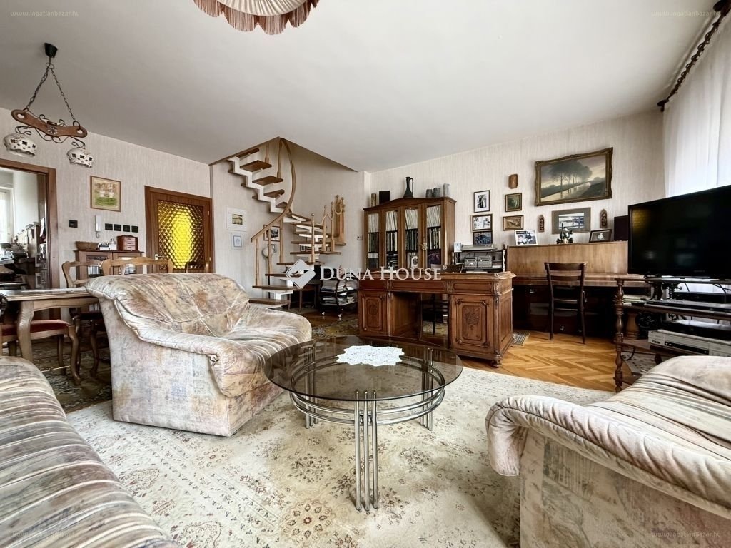Lakás · 4 hálószoba · 93 m² · 72.900.000 Ft