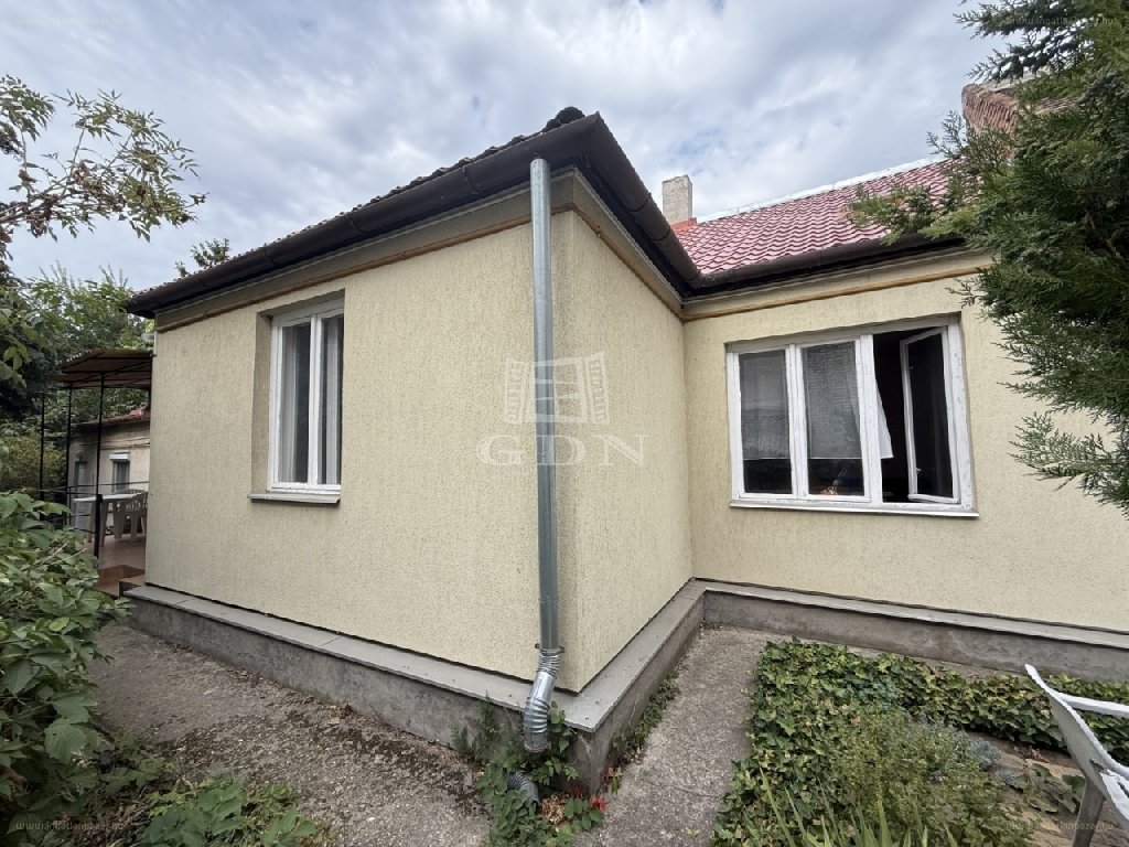 3 bed · 70m² · Családi ház · 49.900.000 ft