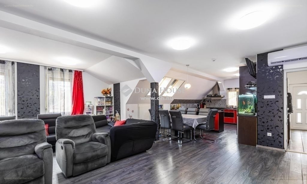 Ház · 16 hálószoba · 278 m² · 189.000.000 Ft