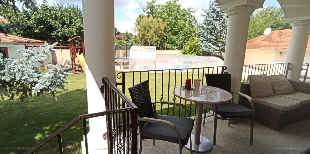 4 bed · 175m² · Családi ház · 249.000.000 ft