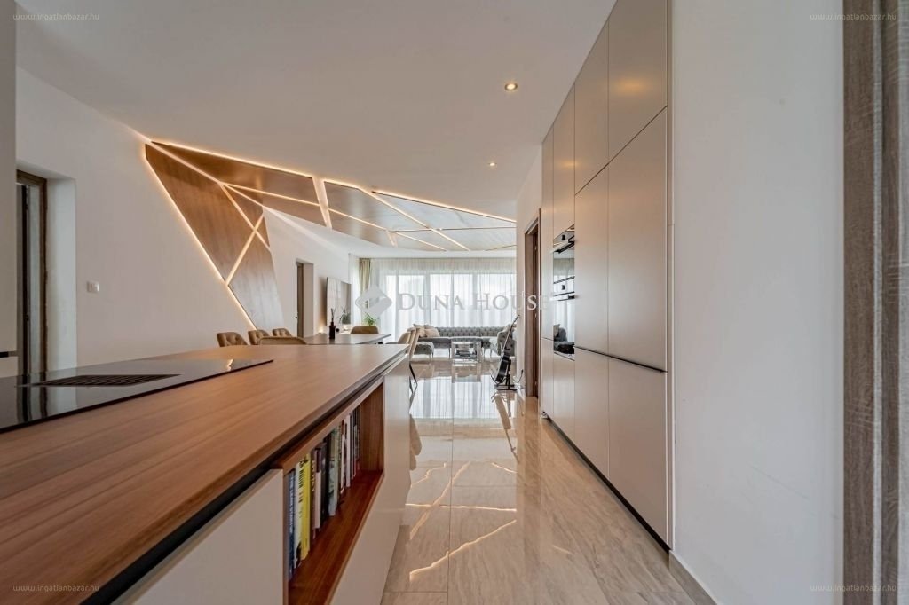 4 bed · 164m² · Családi ház · 249.000.000 ft