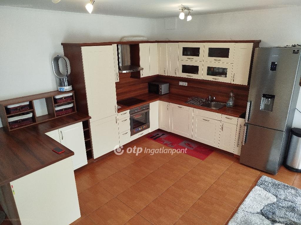 3 bed · 167m² · Lakás · 86.000.000 ft