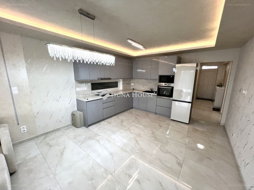 3 bed · 95m² · Családi ház · 139.000.000 ft
